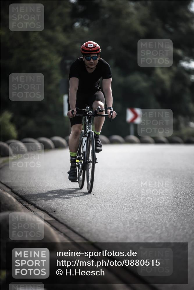 21.06.2026 - 29. Vierlanden-Triathlon H.Heesch http://msf.ph/oto/9880515 21.06.2026 09:13:17 Radfahren 19, 46, 54 meine-sportfotos.de