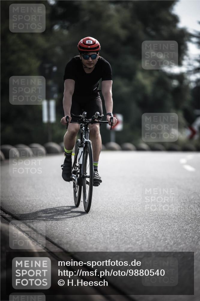 21.06.2026 - 29. Vierlanden-Triathlon H.Heesch http://msf.ph/oto/9880540 21.06.2026 09:13:17 Radfahren 19, 46, 54 meine-sportfotos.de