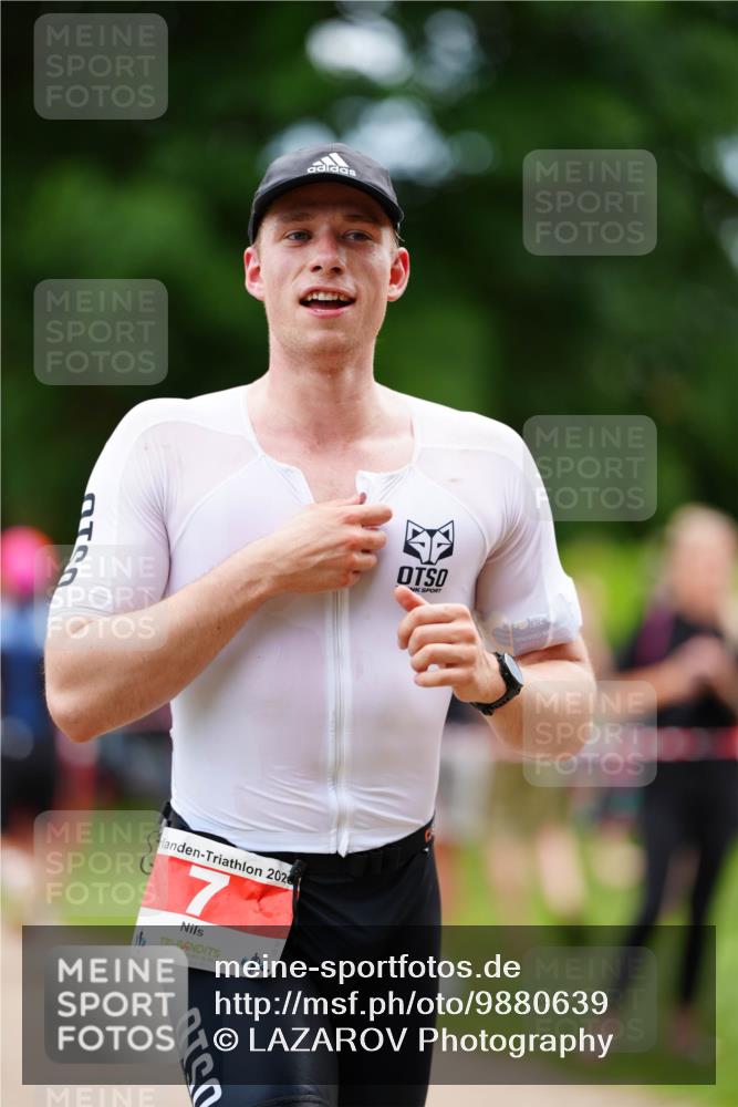 21.06.2026 - 29. Vierlanden-Triathlon LAZAROV Photography http://msf.ph/oto/9880639 21.06.2026 12:19:38 Laufen 202 meine-sportfotos.de