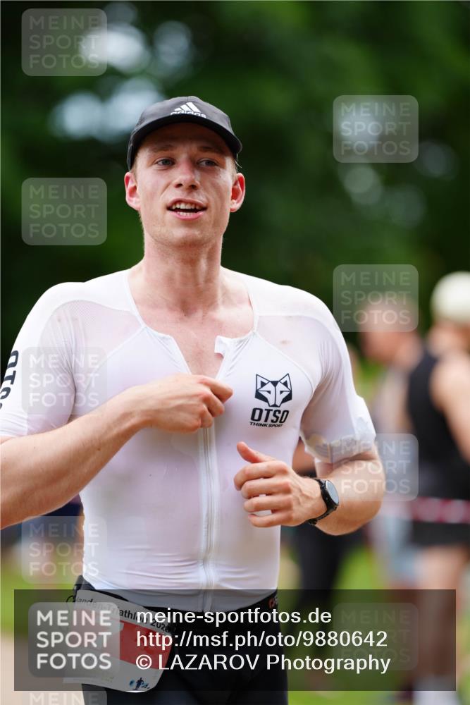21.06.2026 - 29. Vierlanden-Triathlon LAZAROV Photography http://msf.ph/oto/9880642 21.06.2026 12:19:39 Laufen 202, 7 meine-sportfotos.de