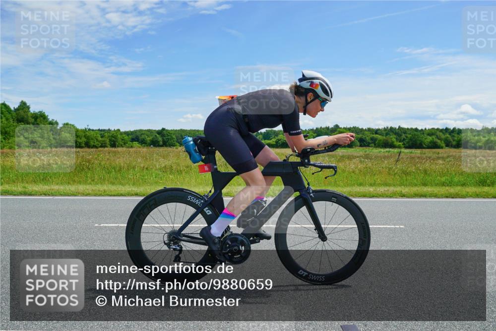 21.06.2026 - Viking Triathlon Michael Burmester http://msf.ph/oto/9880659 21.06.2026 12:46:48 Radfahren 16, 36, 81, 105, 165, 184, 364, 407, 457, 530, 629, 634 meine-sportfotos.de