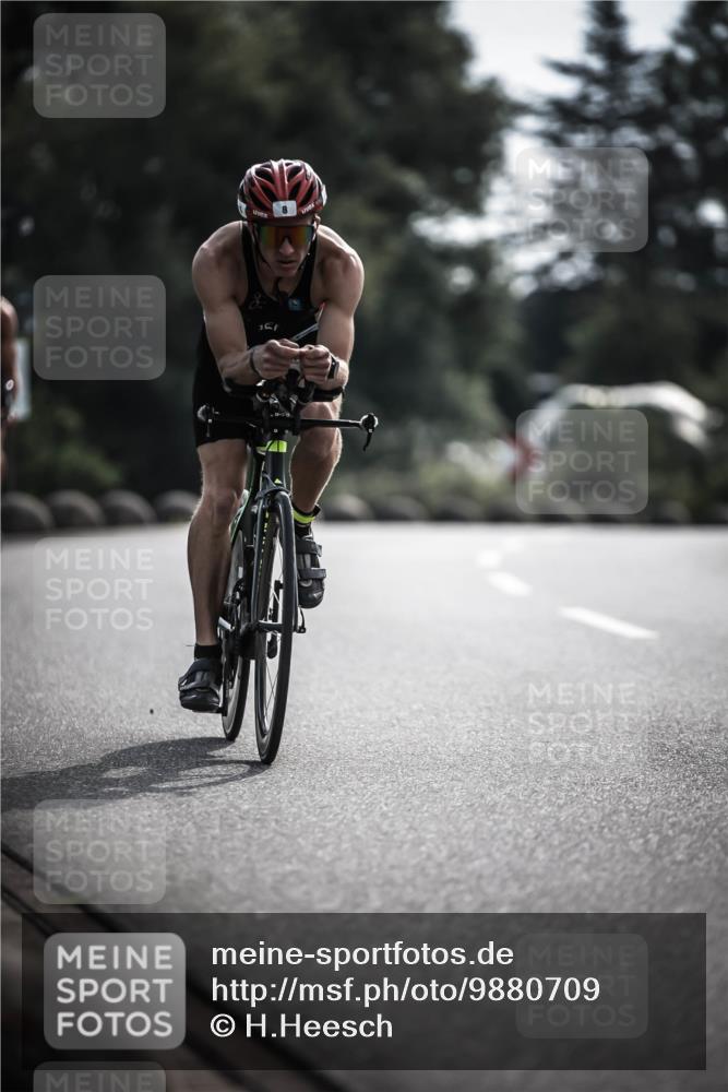 21.06.2026 - 29. Vierlanden-Triathlon H.Heesch http://msf.ph/oto/9880709 21.06.2026 09:13:55 Radfahren 8, 178 meine-sportfotos.de