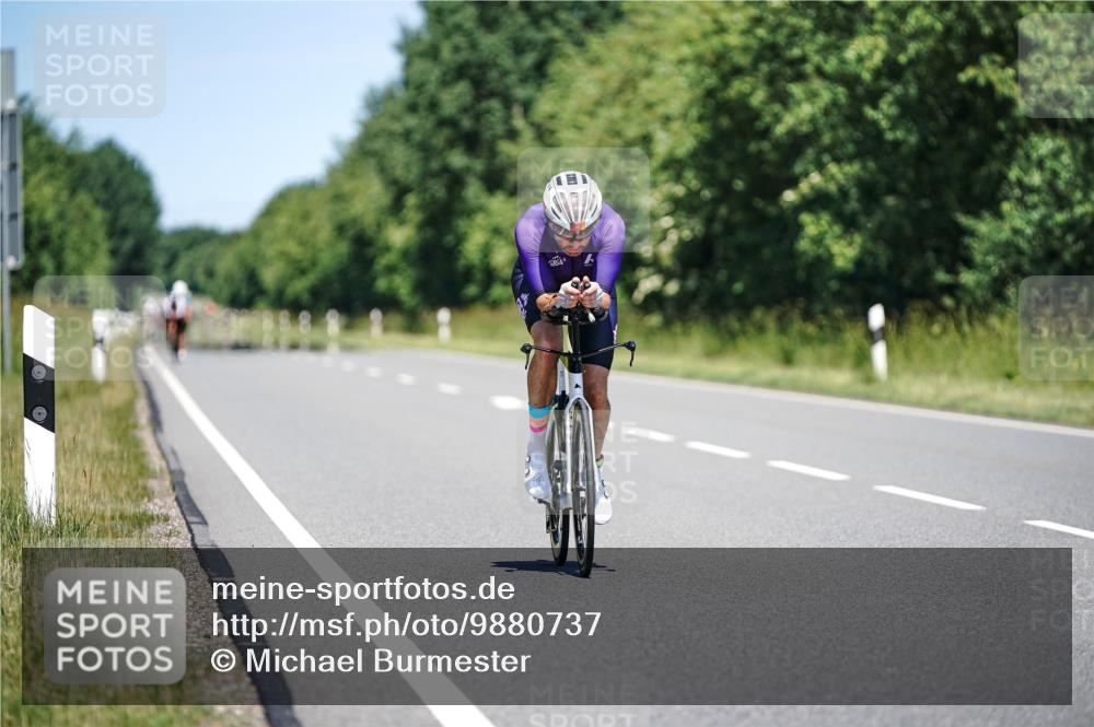 21.06.2026 - Viking Triathlon Michael Burmester http://msf.ph/oto/9880737 21.06.2026 13:24:31 Radfahren 335, 658 meine-sportfotos.de