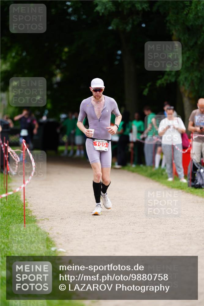 21.06.2026 - 29. Vierlanden-Triathlon LAZAROV Photography http://msf.ph/oto/9880758 21.06.2026 12:20:50 Laufen 109, 199 meine-sportfotos.de