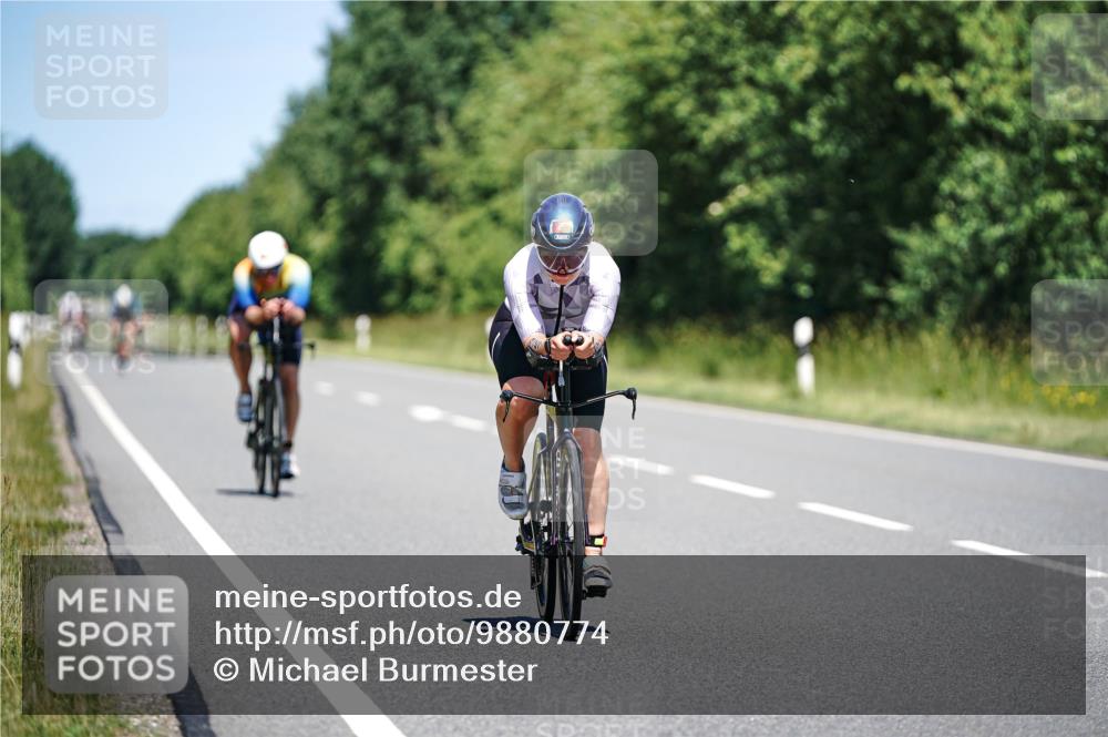 21.06.2026 - Viking Triathlon Michael Burmester http://msf.ph/oto/9880774 21.06.2026 13:24:42 Radfahren 335 meine-sportfotos.de