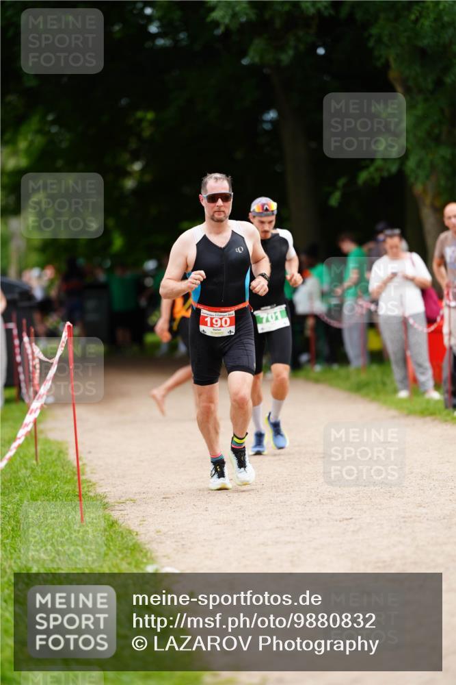 21.06.2026 - 29. Vierlanden-Triathlon LAZAROV Photography http://msf.ph/oto/9880832 21.06.2026 12:21:17 Laufen 0, 190, 701 meine-sportfotos.de