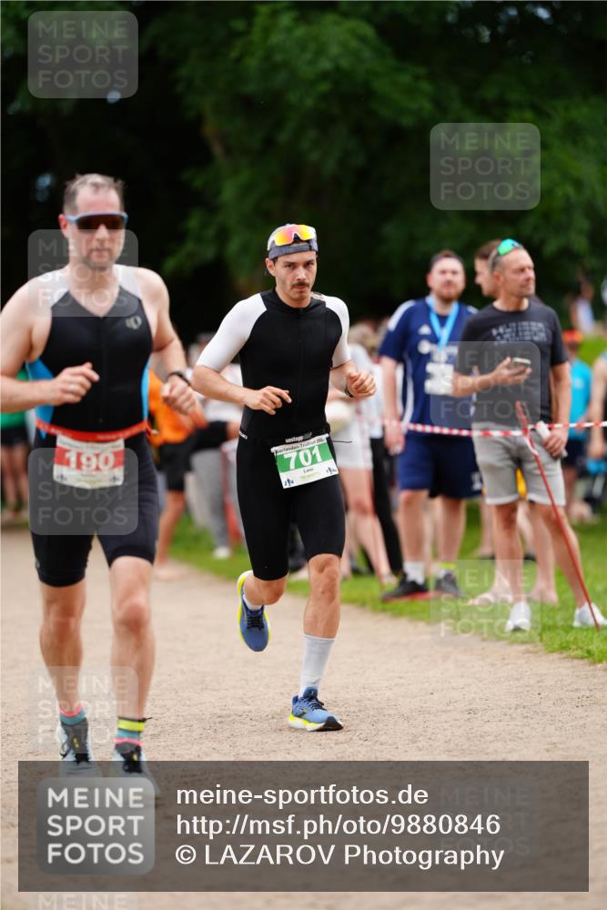 21.06.2026 - 29. Vierlanden-Triathlon LAZAROV Photography http://msf.ph/oto/9880846 21.06.2026 12:21:19 Laufen 190, 701 meine-sportfotos.de