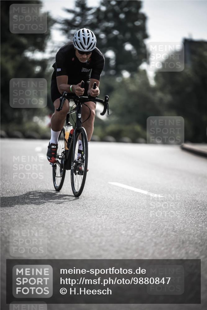 21.06.2026 - 29. Vierlanden-Triathlon H.Heesch http://msf.ph/oto/9880847 21.06.2026 09:14:05 Radfahren 193, 287 meine-sportfotos.de