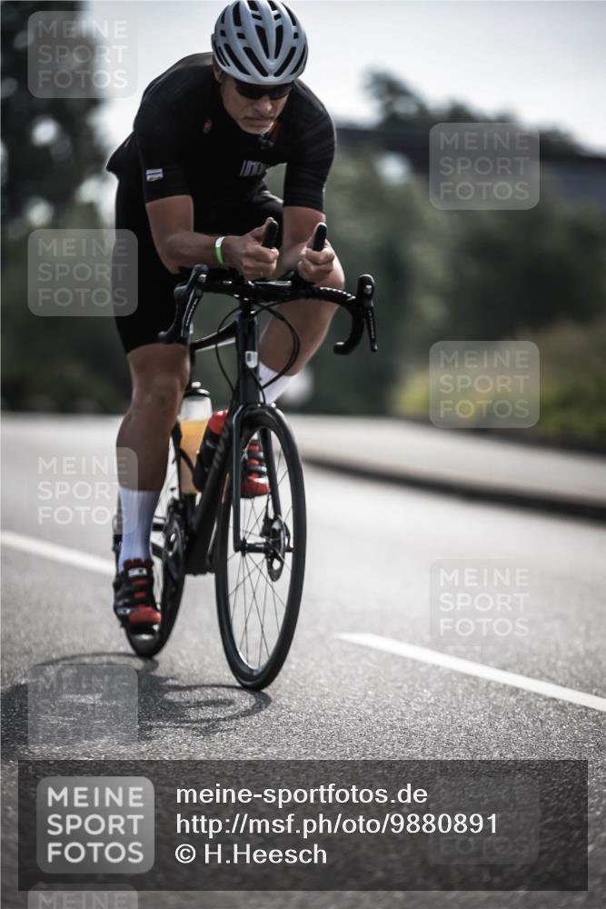 21.06.2026 - 29. Vierlanden-Triathlon H.Heesch http://msf.ph/oto/9880891 21.06.2026 09:14:06 Radfahren 193, 287 meine-sportfotos.de