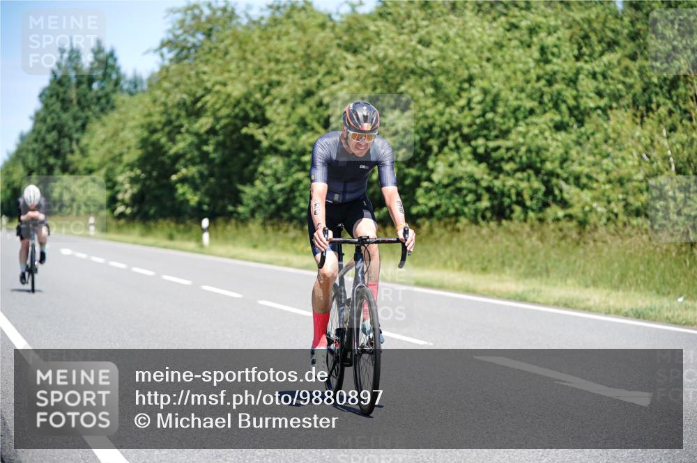 21.06.2026 - Viking Triathlon Michael Burmester http://msf.ph/oto/9880897 21.06.2026 13:25:10 Radfahren 247, 314, 646 meine-sportfotos.de