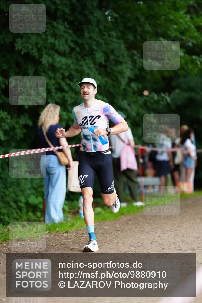 21.06.2026 - 29. Vierlanden-Triathlon LAZAROV Photography http://msf.ph/oto/9880910 21.06.2026 12:21:39 Laufen 3 meine-sportfotos.de
