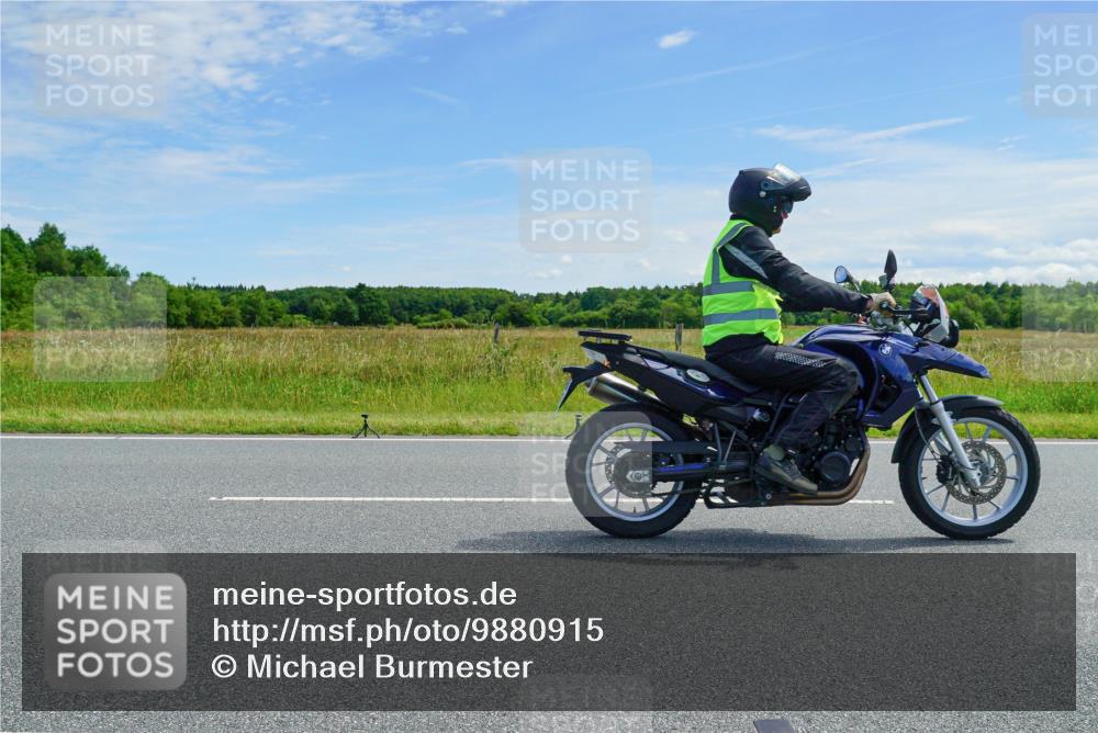 21.06.2026 - Viking Triathlon Michael Burmester http://msf.ph/oto/9880915 21.06.2026 12:51:05 Radfahren  meine-sportfotos.de