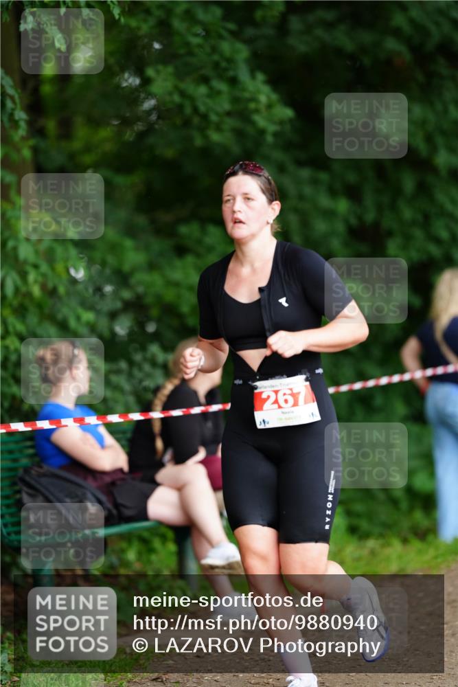 21.06.2026 - 29. Vierlanden-Triathlon LAZAROV Photography http://msf.ph/oto/9880940 21.06.2026 12:21:45 Laufen 267 meine-sportfotos.de