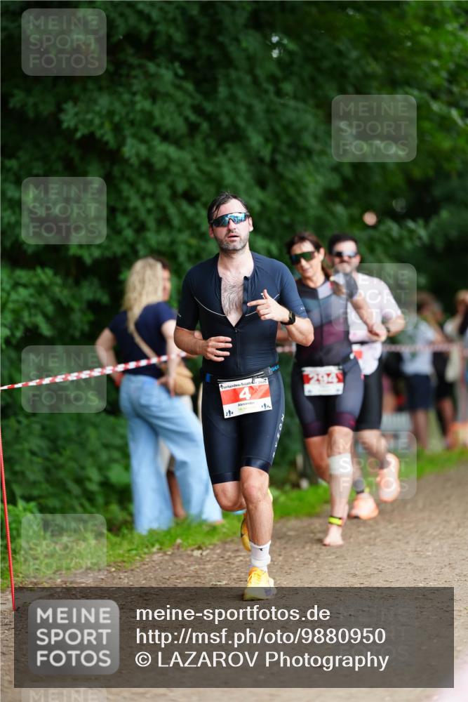 21.06.2026 - 29. Vierlanden-Triathlon LAZAROV Photography http://msf.ph/oto/9880950 21.06.2026 12:21:48 Laufen 202 meine-sportfotos.de