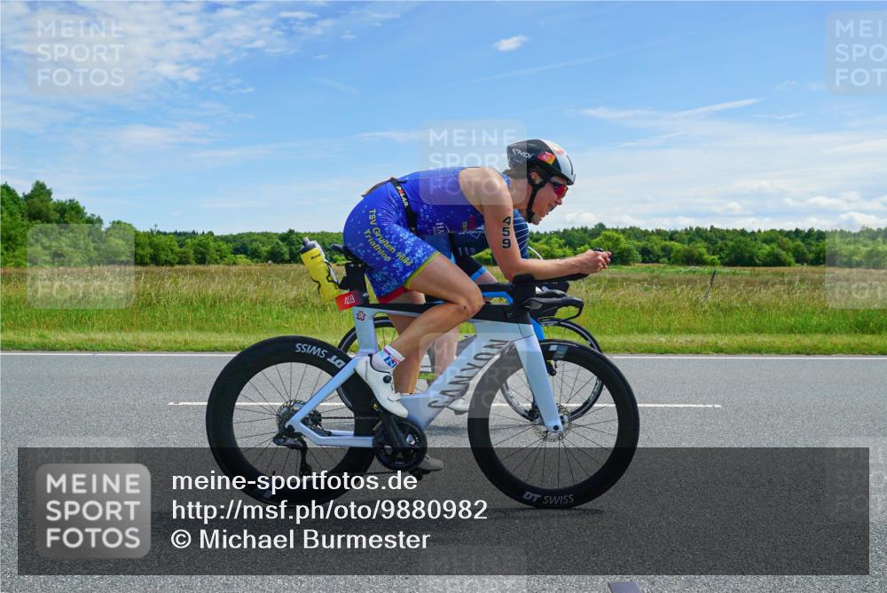 21.06.2026 - Viking Triathlon Michael Burmester http://msf.ph/oto/9880982 21.06.2026 12:52:34 Radfahren 63, 64, 75, 87, 89, 95, 118, 162, 198, 411, 459, 460, 464, 490, 522, 552, 619 meine-sportfotos.de