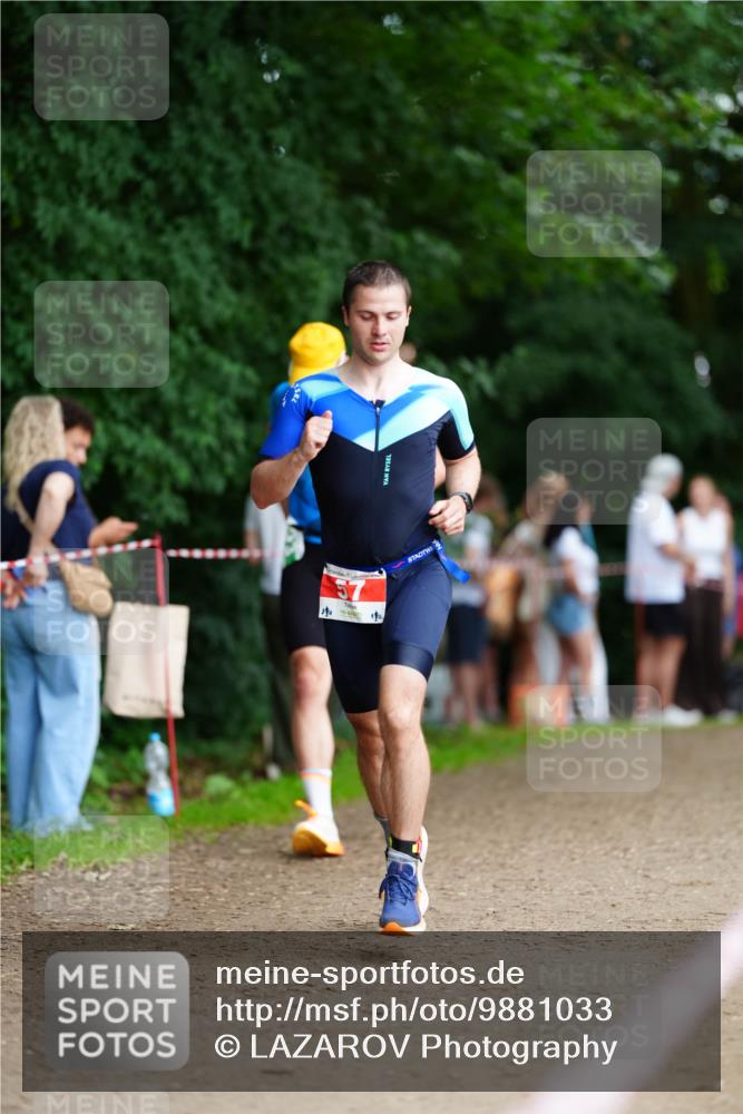 21.06.2026 - 29. Vierlanden-Triathlon LAZAROV Photography http://msf.ph/oto/9881033 21.06.2026 12:22:11 Laufen 12 meine-sportfotos.de