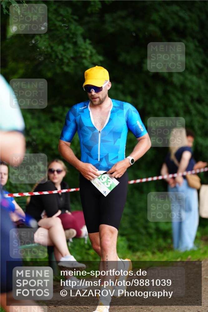 21.06.2026 - 29. Vierlanden-Triathlon LAZAROV Photography http://msf.ph/oto/9881039 21.06.2026 12:22:13 Laufen 93, 2, 44444 meine-sportfotos.de