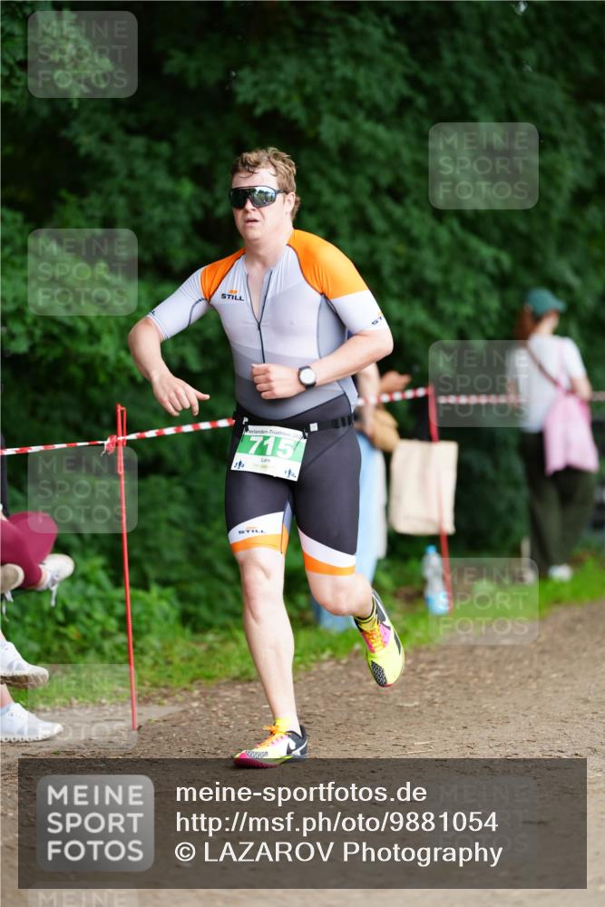 21.06.2026 - 29. Vierlanden-Triathlon LAZAROV Photography http://msf.ph/oto/9881054 21.06.2026 12:22:18 Laufen 2, 715 meine-sportfotos.de