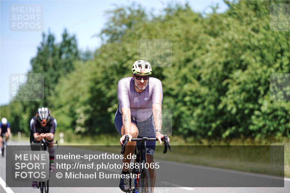 21.06.2026 - Viking Triathlon Michael Burmester http://msf.ph/oto/9881065 21.06.2026 13:25:57 Radfahren 542 meine-sportfotos.de