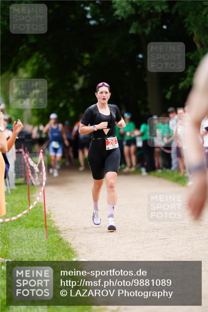 21.06.2026 - 29. Vierlanden-Triathlon LAZAROV Photography http://msf.ph/oto/9881089 21.06.2026 12:22:31 Laufen 261, 7 meine-sportfotos.de