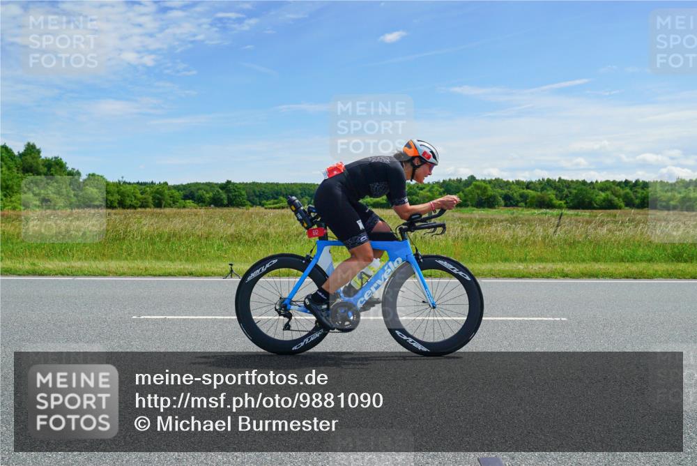 21.06.2026 - Viking Triathlon Michael Burmester http://msf.ph/oto/9881090 21.06.2026 12:53:03 Radfahren 24, 84, 97, 224, 269, 382, 484, 618 meine-sportfotos.de