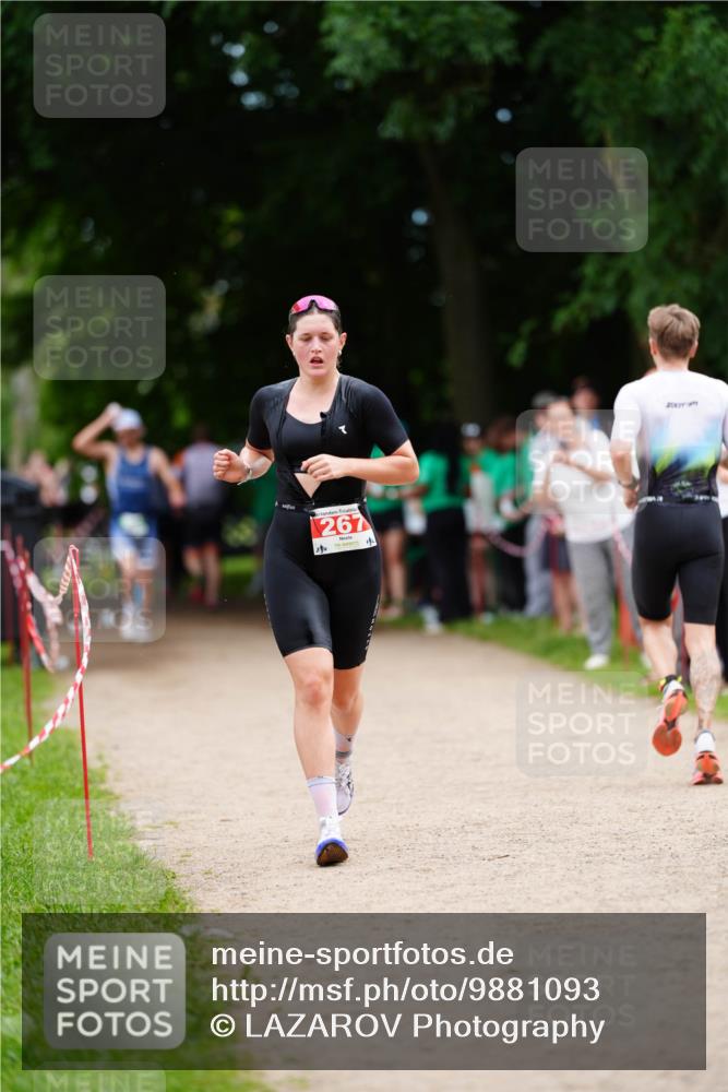 21.06.2026 - 29. Vierlanden-Triathlon LAZAROV Photography http://msf.ph/oto/9881093 21.06.2026 12:22:32 Laufen 267 meine-sportfotos.de