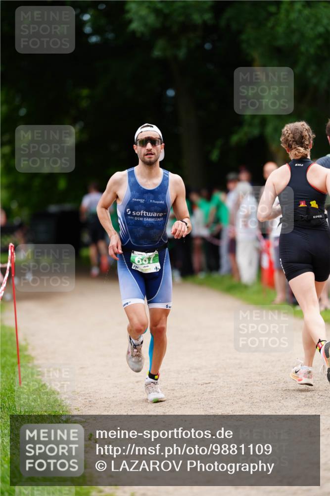21.06.2026 - 29. Vierlanden-Triathlon LAZAROV Photography http://msf.ph/oto/9881109 21.06.2026 12:22:37 Laufen 661, 2 meine-sportfotos.de