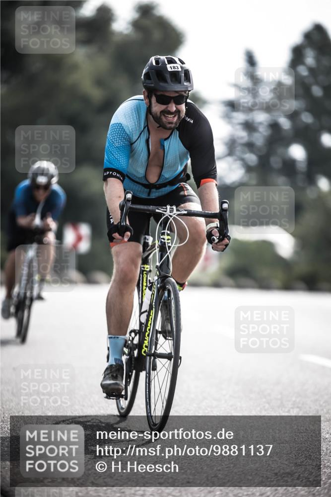 21.06.2026 - 29. Vierlanden-Triathlon H.Heesch http://msf.ph/oto/9881137 21.06.2026 09:14:42 Radfahren 183, 299, 302 meine-sportfotos.de