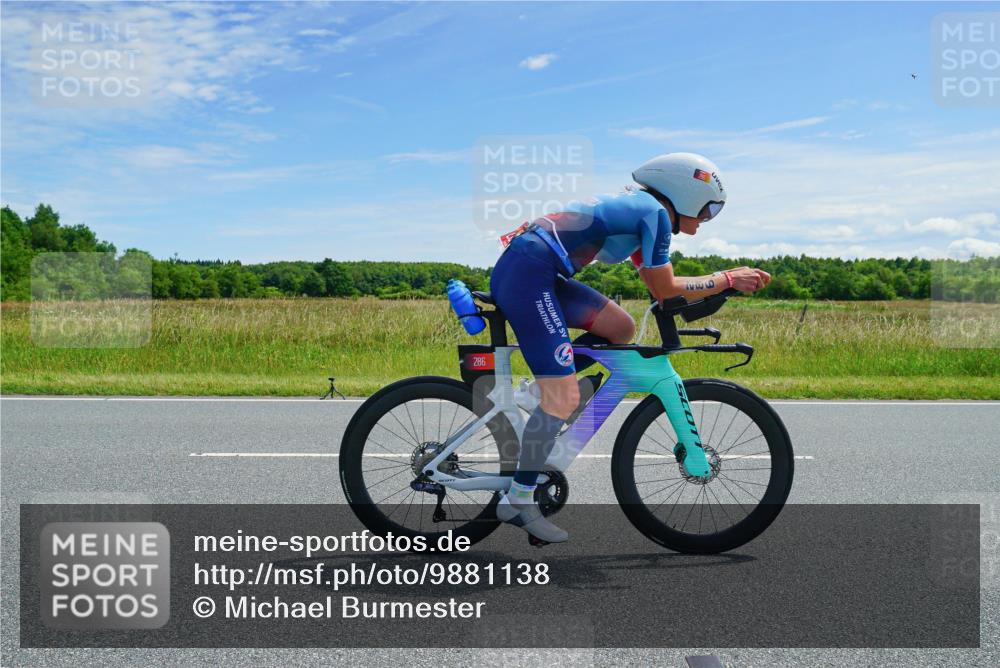 21.06.2026 - Viking Triathlon Michael Burmester http://msf.ph/oto/9881138 21.06.2026 12:54:07 Radfahren 107, 154, 286, 296, 314, 376, 414, 560, 574 meine-sportfotos.de