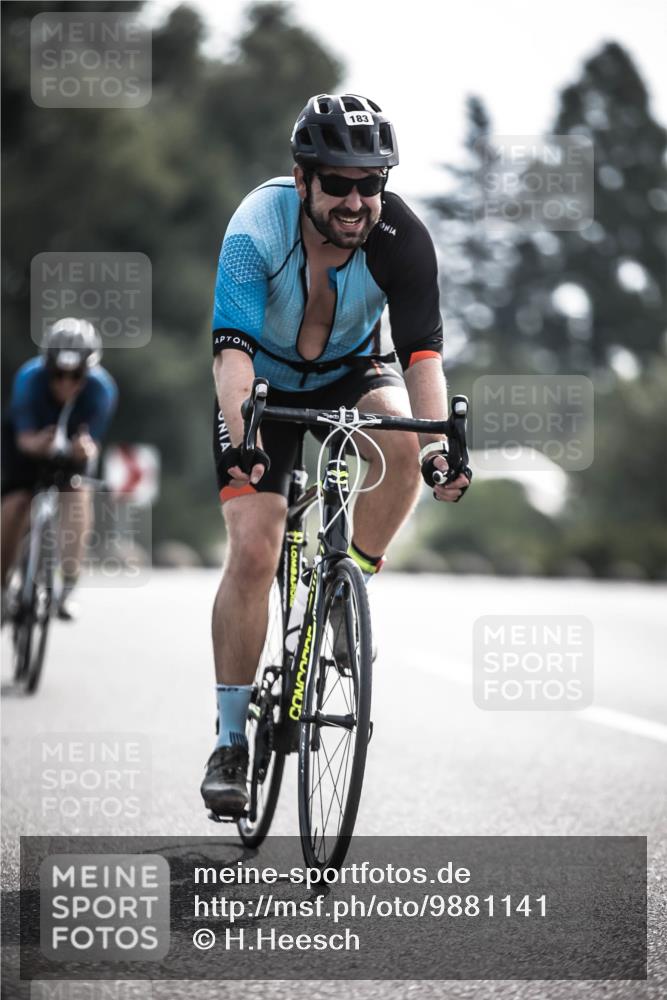21.06.2026 - 29. Vierlanden-Triathlon H.Heesch http://msf.ph/oto/9881141 21.06.2026 09:14:42 Radfahren 183, 299, 302 meine-sportfotos.de