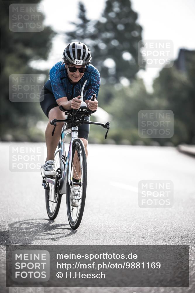 21.06.2026 - 29. Vierlanden-Triathlon H.Heesch http://msf.ph/oto/9881169 21.06.2026 09:14:43 Radfahren 183, 299, 302 meine-sportfotos.de