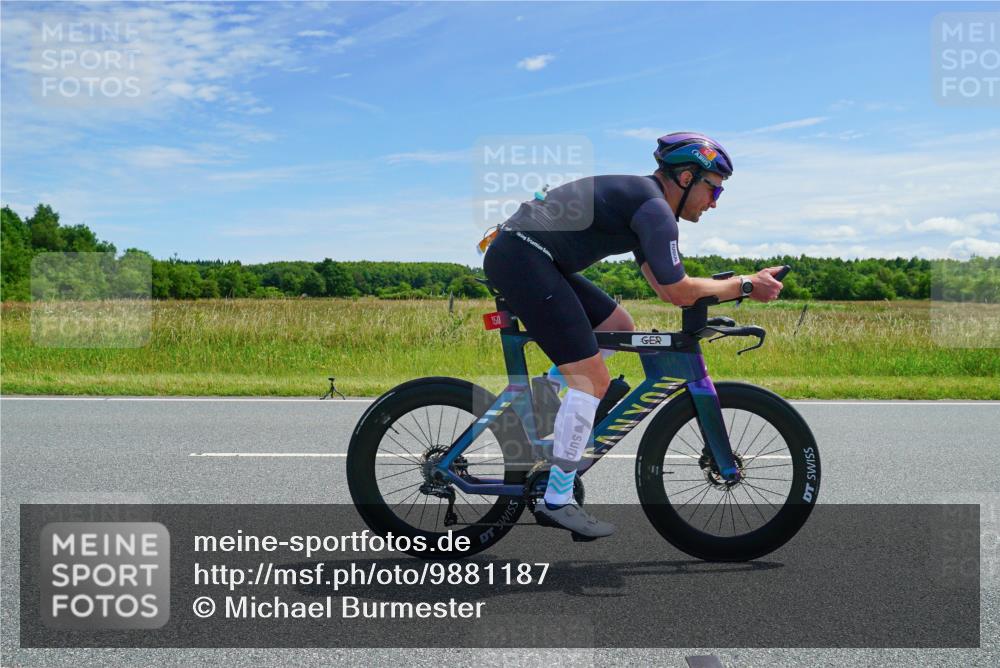 21.06.2026 - Viking Triathlon Michael Burmester http://msf.ph/oto/9881187 21.06.2026 12:54:13 Radfahren 107, 154, 220, 286, 296, 376, 414, 560, 574, 625 meine-sportfotos.de