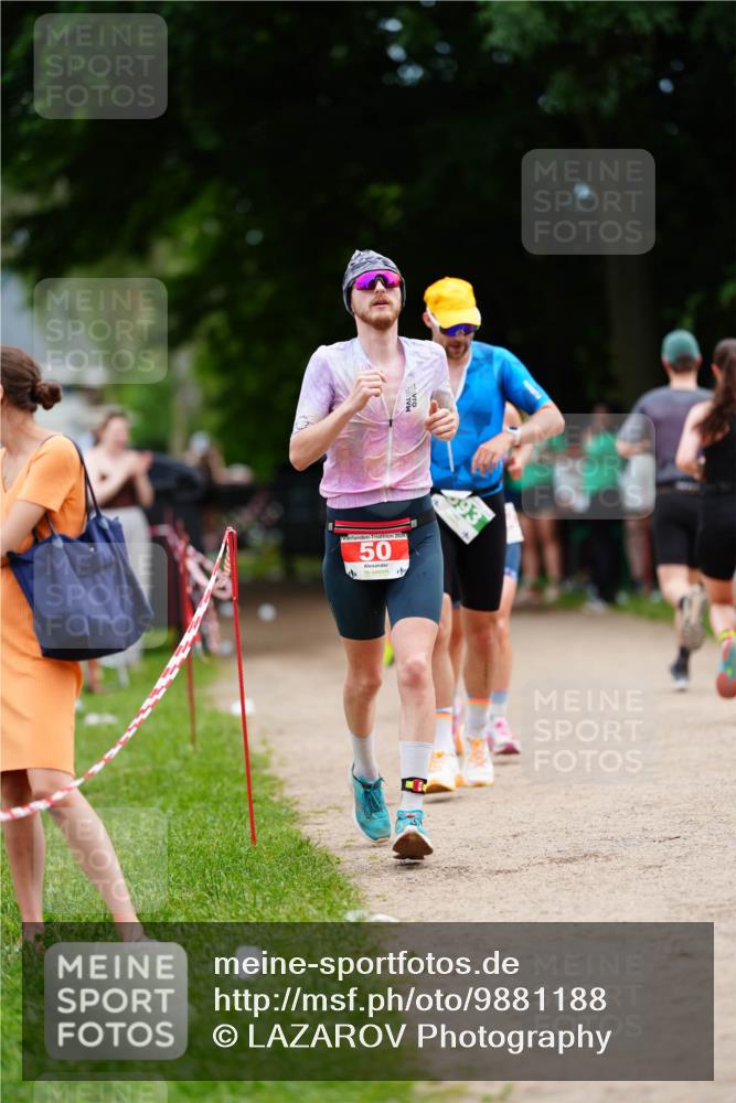 21.06.2026 - 29. Vierlanden-Triathlon LAZAROV Photography http://msf.ph/oto/9881188 21.06.2026 12:23:00 Laufen 2026, 50 meine-sportfotos.de