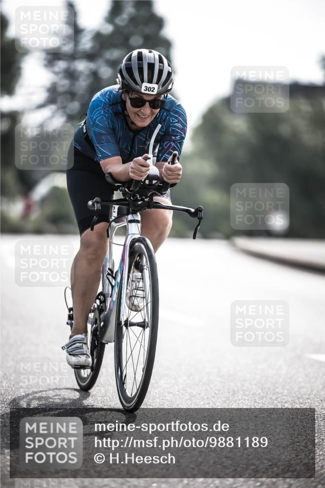 21.06.2026 - 29. Vierlanden-Triathlon H.Heesch http://msf.ph/oto/9881189 21.06.2026 09:14:43 Radfahren 183, 299, 302 meine-sportfotos.de