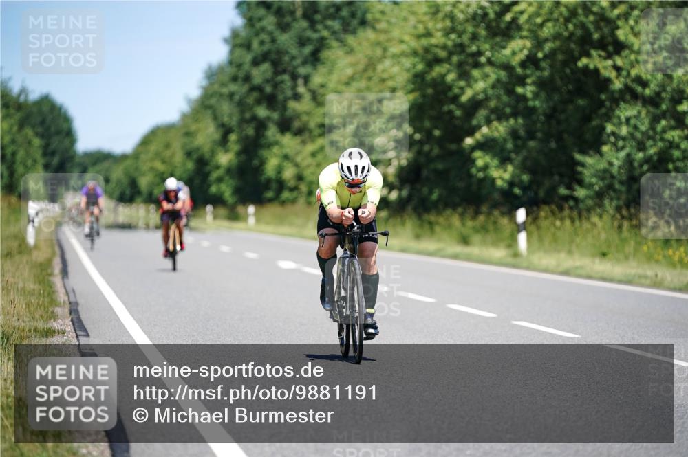21.06.2026 - Viking Triathlon Michael Burmester http://msf.ph/oto/9881191 21.06.2026 13:27:28 Radfahren 60, 515 meine-sportfotos.de
