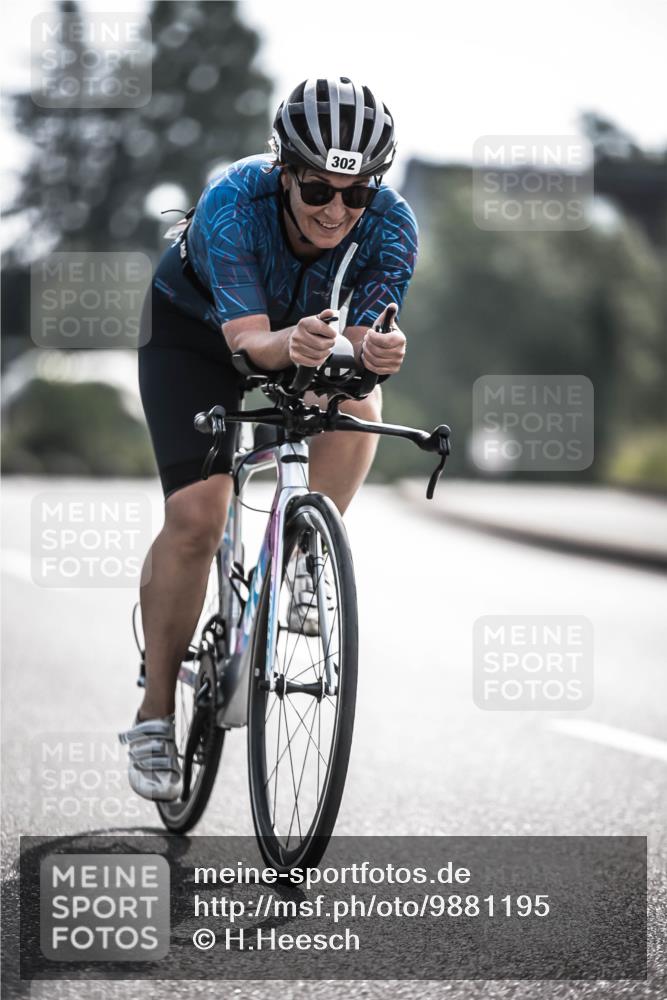 21.06.2026 - 29. Vierlanden-Triathlon H.Heesch http://msf.ph/oto/9881195 21.06.2026 09:14:43 Radfahren 183, 299, 302 meine-sportfotos.de