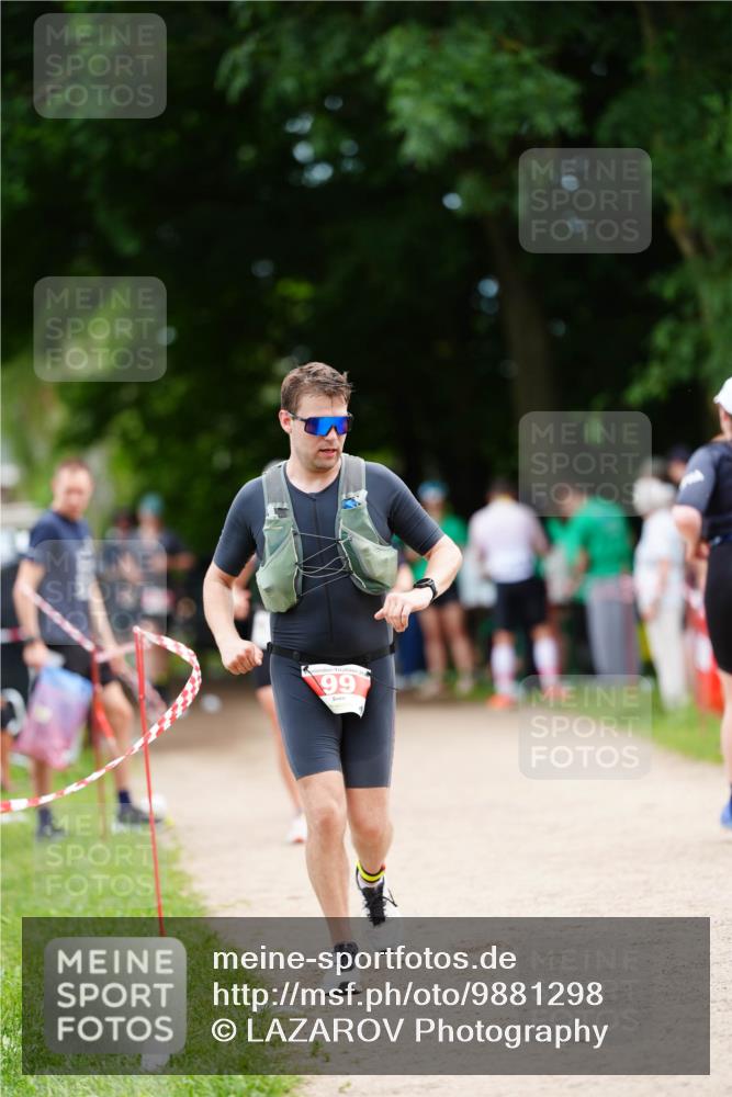 21.06.2026 - 29. Vierlanden-Triathlon LAZAROV Photography http://msf.ph/oto/9881298 21.06.2026 12:23:38 Laufen 2, 99 meine-sportfotos.de