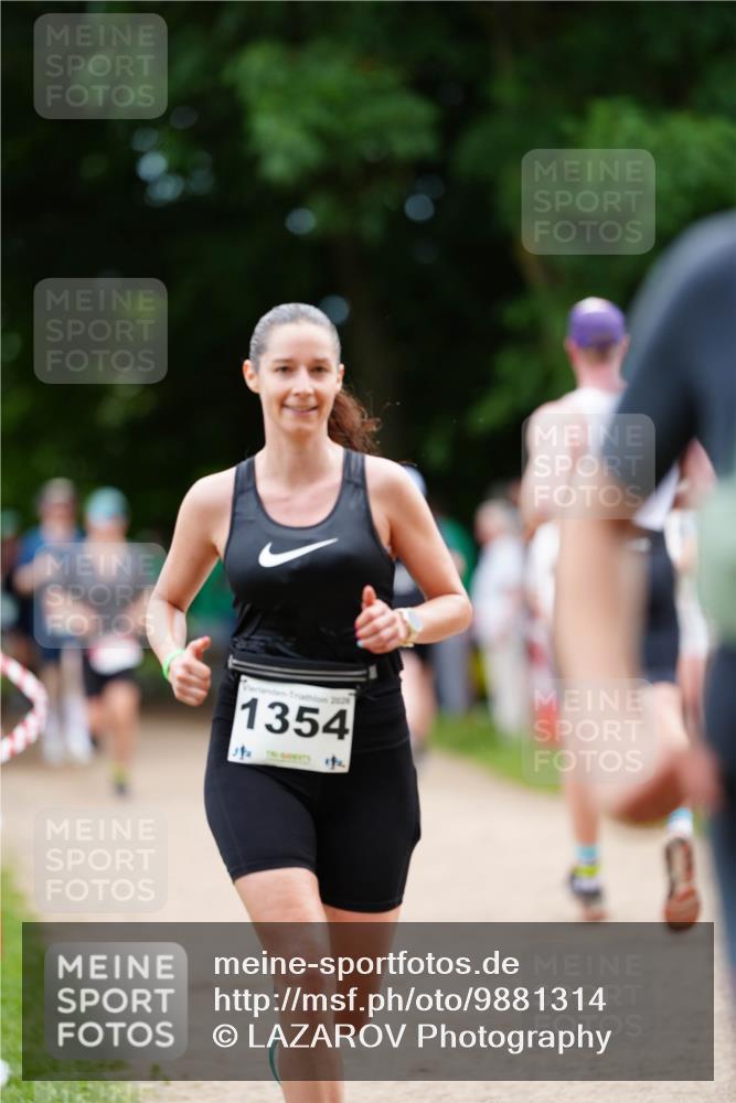 21.06.2026 - 29. Vierlanden-Triathlon LAZAROV Photography http://msf.ph/oto/9881314 21.06.2026 12:23:42 Laufen 2026, 1354 meine-sportfotos.de