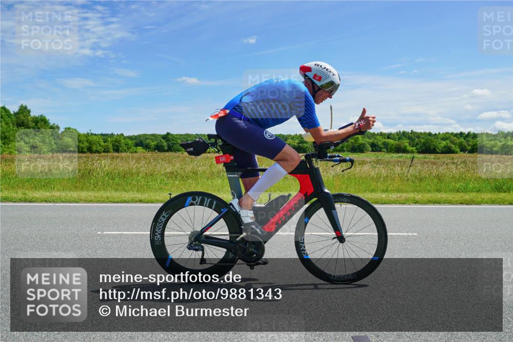 21.06.2026 - Viking Triathlon Michael Burmester http://msf.ph/oto/9881343 21.06.2026 12:56:24 Radfahren 33, 113, 137, 255, 287, 357 meine-sportfotos.de