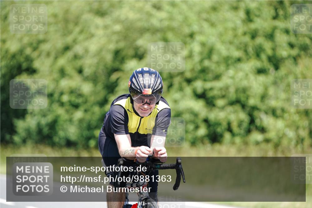21.06.2026 - Viking Triathlon Michael Burmester http://msf.ph/oto/9881363 21.06.2026 13:28:09 Radfahren 395 meine-sportfotos.de