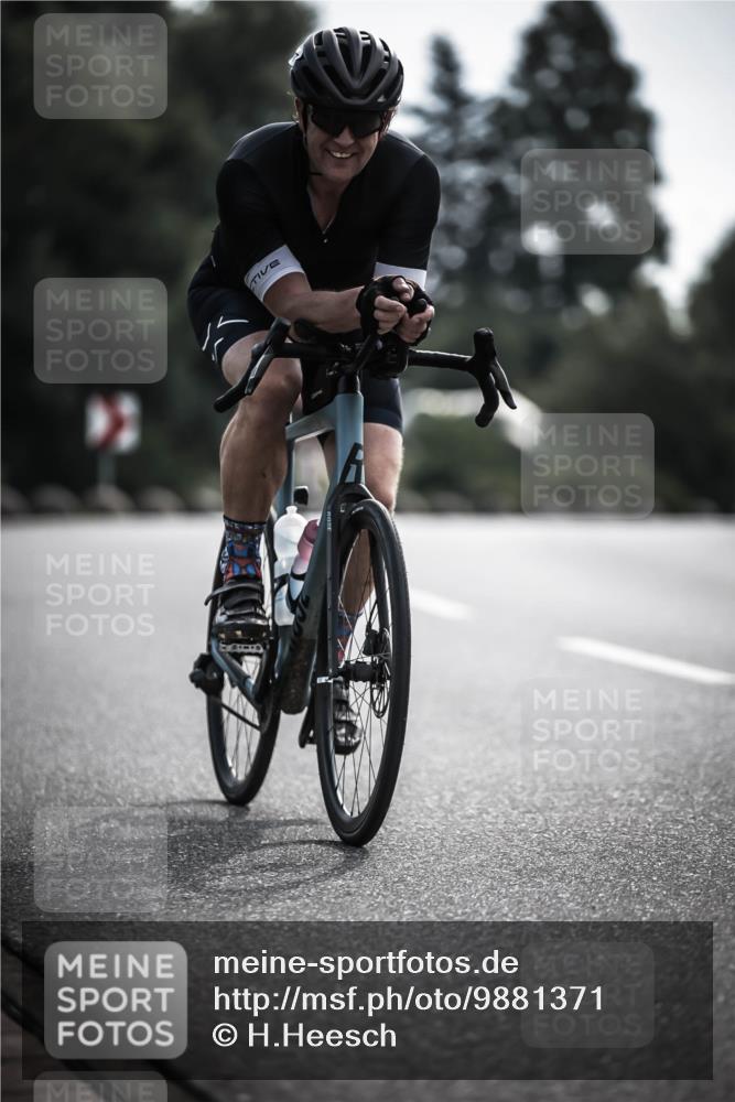 21.06.2026 - 29. Vierlanden-Triathlon H.Heesch http://msf.ph/oto/9881371 21.06.2026 09:15:48 Radfahren 62, 128, 177 meine-sportfotos.de