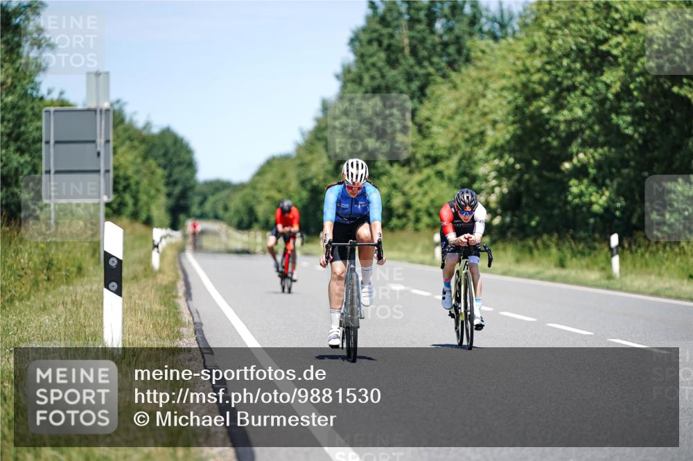 21.06.2026 - Viking Triathlon Michael Burmester http://msf.ph/oto/9881530 21.06.2026 13:29:09 Radfahren 431 meine-sportfotos.de