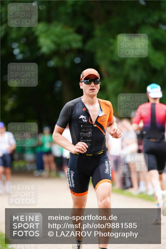 21.06.2026 - 29. Vierlanden-Triathlon LAZAROV Photography http://msf.ph/oto/9881585 21.06.2026 12:25:36 Laufen  meine-sportfotos.de