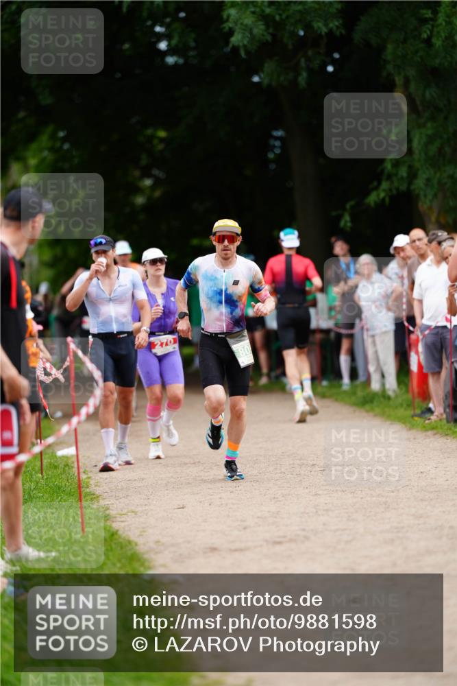 21.06.2026 - 29. Vierlanden-Triathlon LAZAROV Photography http://msf.ph/oto/9881598 21.06.2026 12:25:39 Laufen 02 meine-sportfotos.de