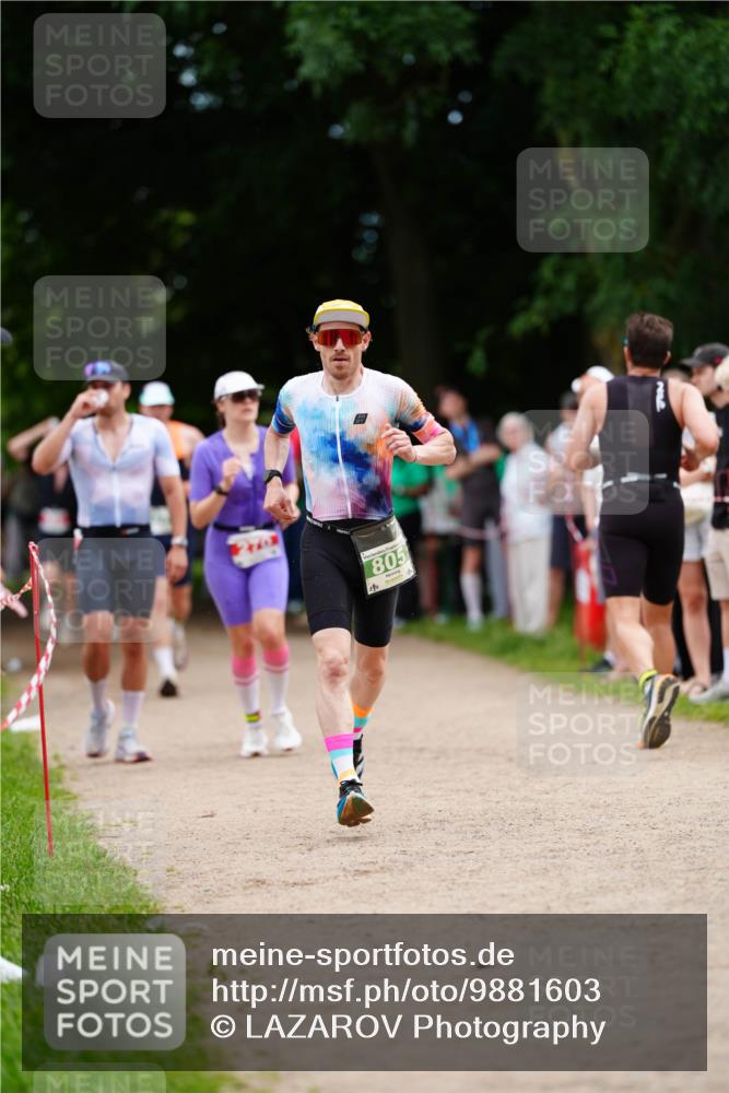 21.06.2026 - 29. Vierlanden-Triathlon LAZAROV Photography http://msf.ph/oto/9881603 21.06.2026 12:25:40 Laufen 805 meine-sportfotos.de