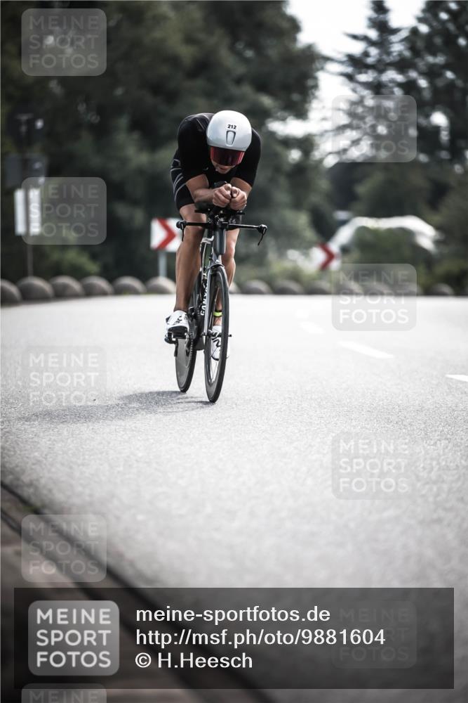 21.06.2026 - 29. Vierlanden-Triathlon H.Heesch http://msf.ph/oto/9881604 21.06.2026 09:16:16 Radfahren 61, 212 meine-sportfotos.de