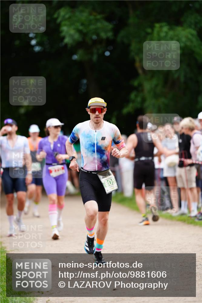 21.06.2026 - 29. Vierlanden-Triathlon LAZAROV Photography http://msf.ph/oto/9881606 21.06.2026 12:25:41 Laufen 805 meine-sportfotos.de