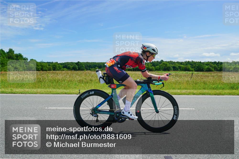 21.06.2026 - Viking Triathlon Michael Burmester http://msf.ph/oto/9881609 21.06.2026 13:00:31 Radfahren 363, 458, 539 meine-sportfotos.de