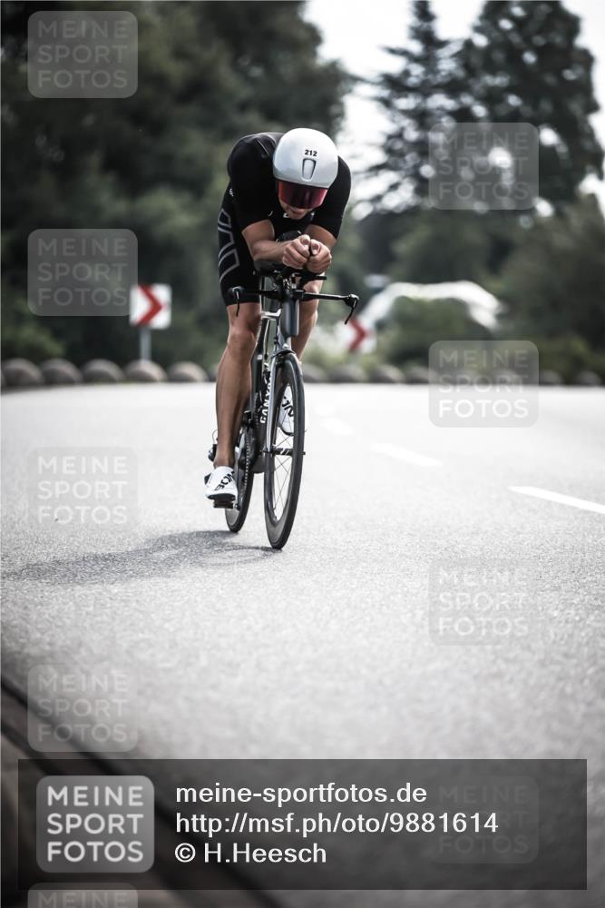 21.06.2026 - 29. Vierlanden-Triathlon H.Heesch http://msf.ph/oto/9881614 21.06.2026 09:16:16 Radfahren 61, 212 meine-sportfotos.de
