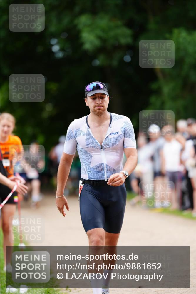 21.06.2026 - 29. Vierlanden-Triathlon LAZAROV Photography http://msf.ph/oto/9881652 21.06.2026 12:25:48 Laufen  meine-sportfotos.de